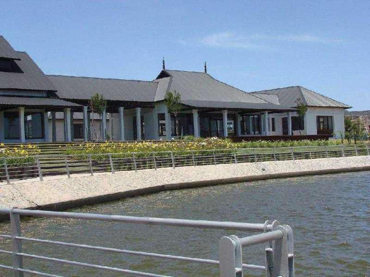  Land in Tigre, Argentina No. 121436