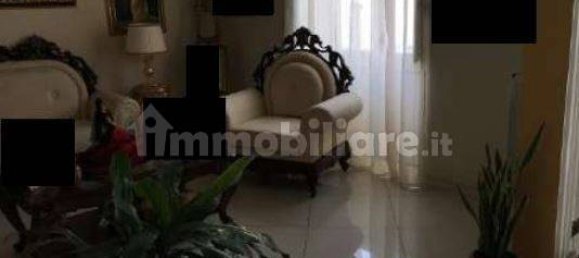 Apartamento de 5 habitaciónes en Vittoria, Italy No. 350866 2