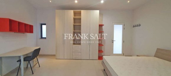 2 bedrooms Apartment in Saint Julian's, Malta No. 7150 5