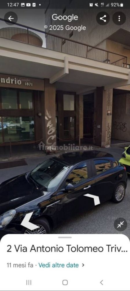 140m² Warehouse in Milan, Italy No. 273277