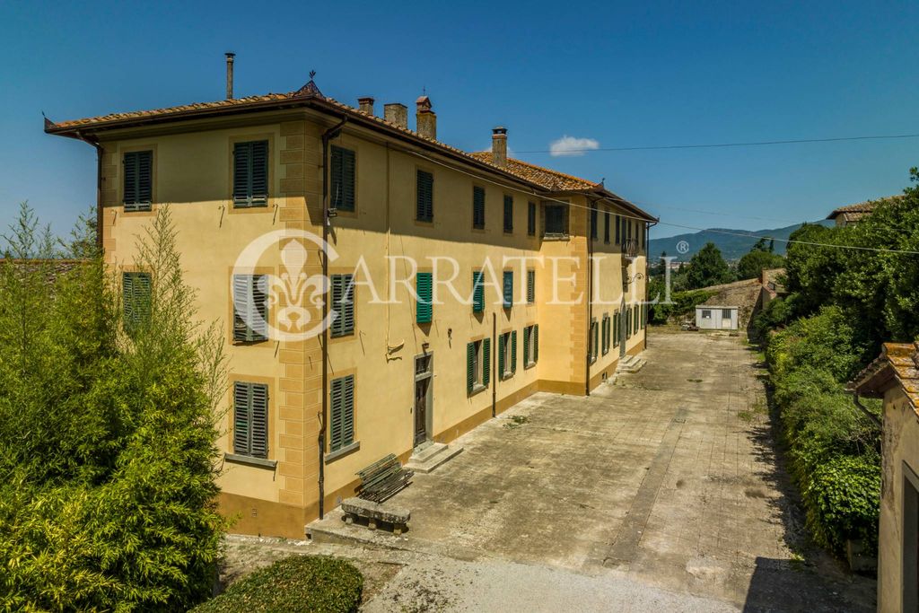 20 bedrooms Villa in Castiglion Fiorentino, Italy No. 84289