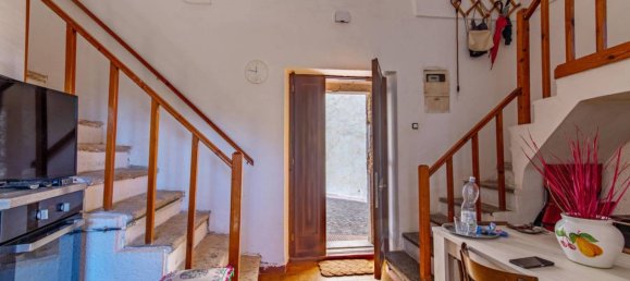 2 Schlafzimmer Haus in Toffia, Italy, Nr. 296314 12