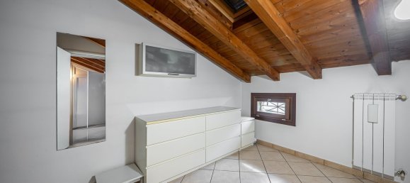 5 bedrooms Duplex in Maranello, Italy No. 314597 28