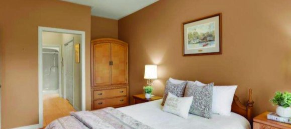 4 bedrooms House in Welland, Canada No. 845 12