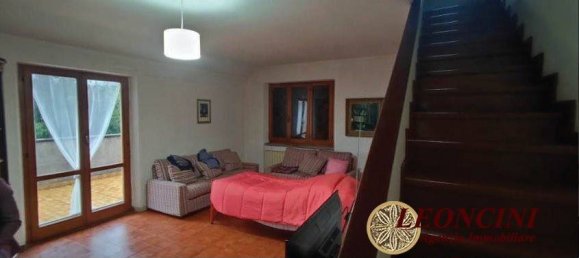 Вилла с 3 спальнями в Понтремоли, Италия № 294598 11