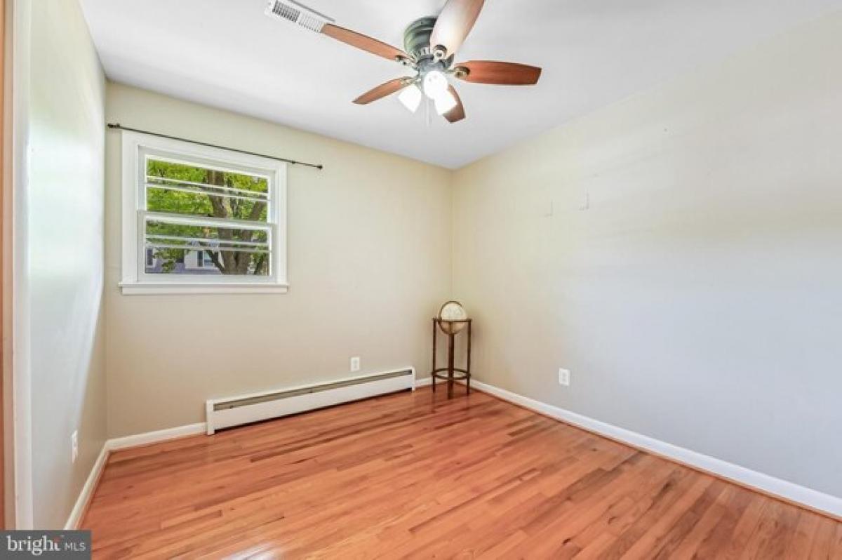 4 bedrooms House in Edgewater, USA No. 292315