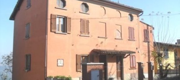 7-Zimmer Haus in Castana, Italy, Nr. 82189 4