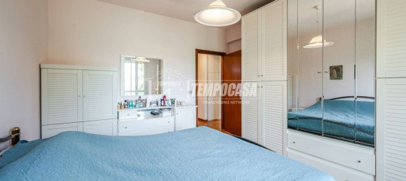 3 bedrooms Apartment in Faenza, Italy No. 374266 8