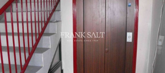  محل تجاري في Hamrun, Malta 56متر مربع رقم 13360 4