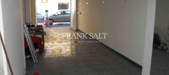  محل تجاري في Hamrun, Malta 56متر مربع رقم 13360 5