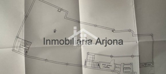 Коммерческая недвижимость 340м² в Кордова, Испания № 147625 10