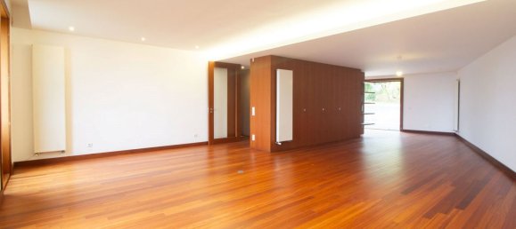 4 bedrooms House in Matosinhos, Portugal No. 125999 6