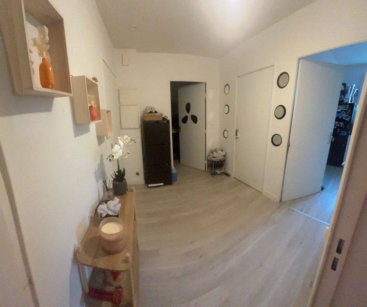 2غرفة شقة في Attainville, France رقم 327765