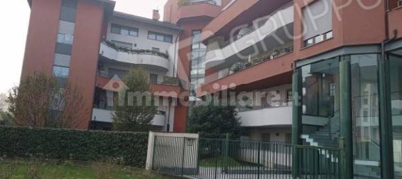 1 bedroom Apartment in Legnano, Italy No. 297598 4