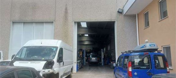 Lagerhaus in Gorizia, Italy 900m², Nr. 301714 5