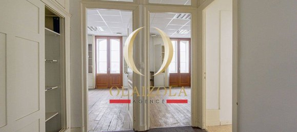 Apartamento de 4 dormitorios en Bayonne, France No. 106569 13