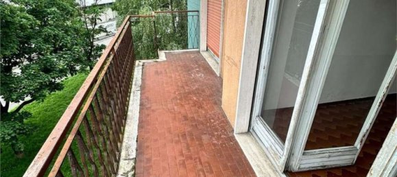 3-salle Appartement à Novara, Italy No. 206610 15