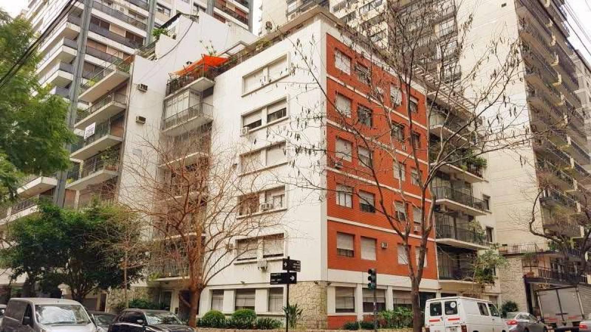 Apartamento de 3 dormitorios en Buenos Aires, Argentina No. 81796