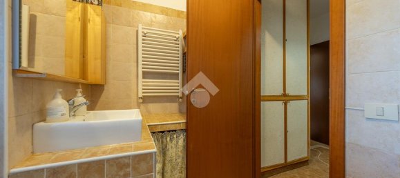 2 bedrooms Villa in Guidonia Montecelio, Italy No. 310095 21