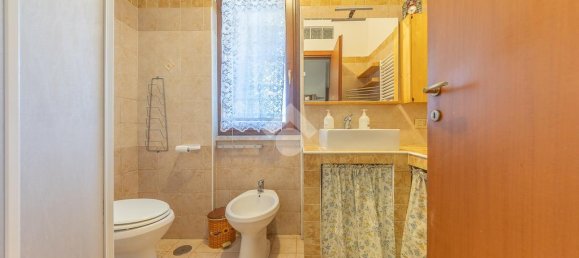 2 bedrooms Villa in Guidonia Montecelio, Italy No. 310095 22