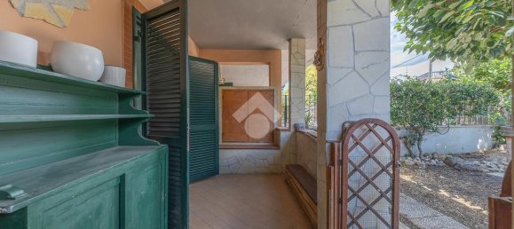 2 bedrooms Villa in Guidonia Montecelio, Italy No. 310095 6