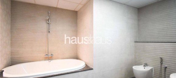 Вилла с 4 спальнями в Jumeirah Village Triangle, ОАЭ № 98555 14