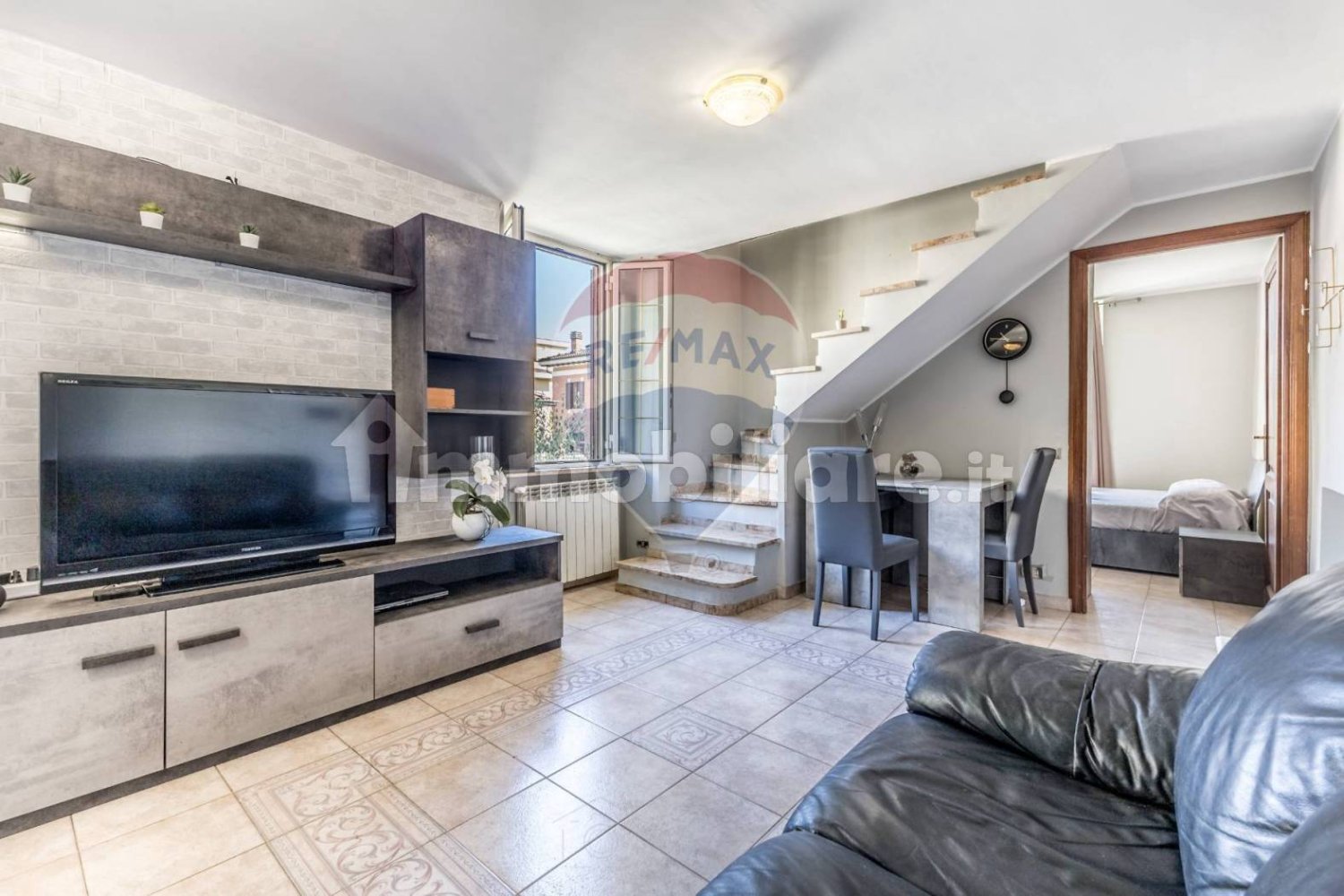 2 Schlafzimmer Wohnung in Rome, Italy, Nr. 281118