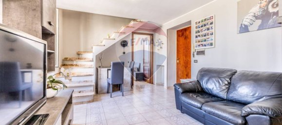 2 Schlafzimmer Wohnung in Rome, Italy, Nr. 281118 4