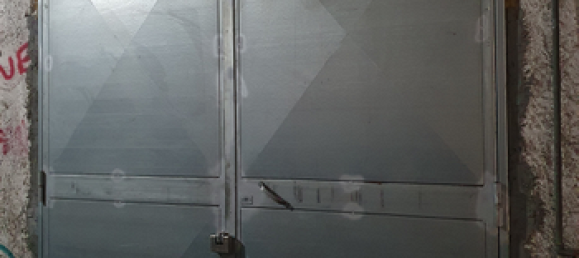  مرآب في Torre del Greco, Italy 16متر مربع رقم 276862 2