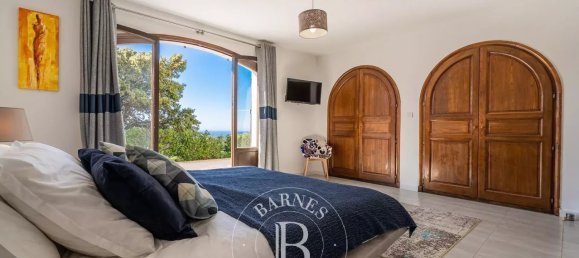 Villa T6 em Lumio, France N.º 68240 23