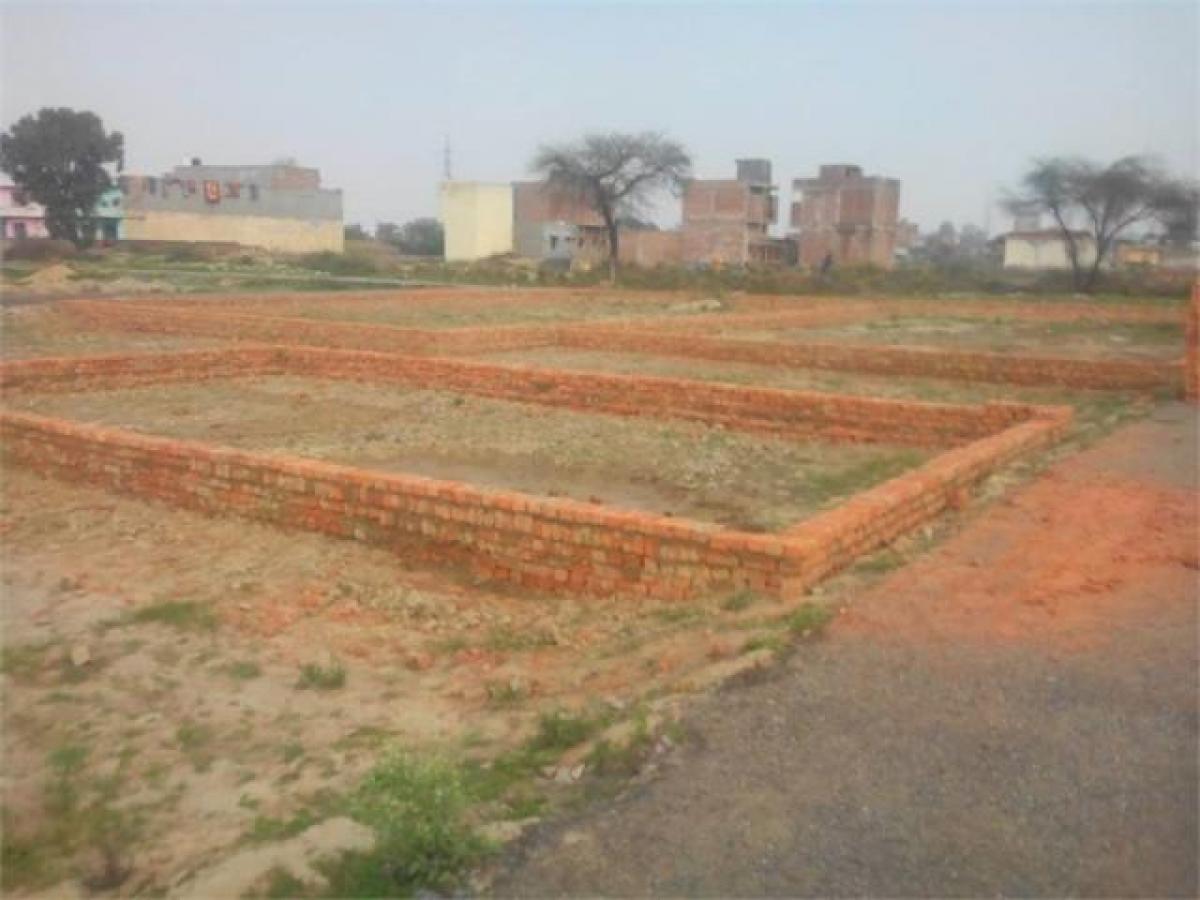  Land in Kolkata, India No. 33874