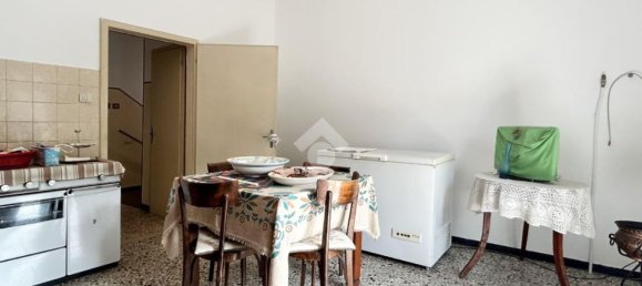 5 rooms House in Molinella, Italy No. 285611 5