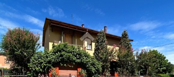 5 rooms House in Molinella, Italy No. 285611 9