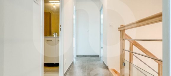 Casa de 3 dormitorios en Clairoix, France No. 78850 6