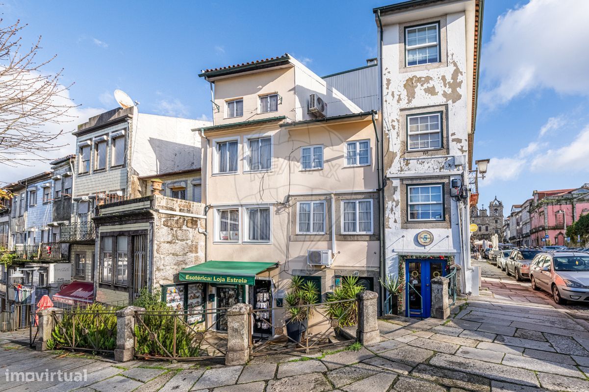 9 غرف نوم بناية في Braga, Portugal رقم 32312