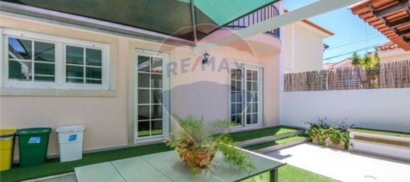 4 bedrooms House in Rio de Mouro, Portugal No. 31458 18