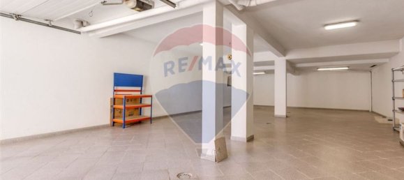 4 bedrooms House in Rio de Mouro, Portugal No. 31458 20