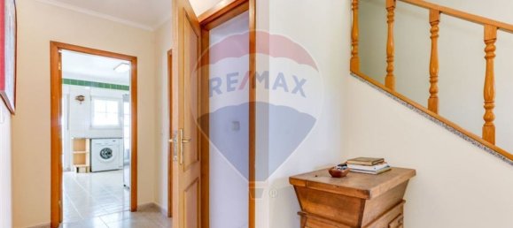 4 bedrooms House in Rio de Mouro, Portugal No. 31458 19