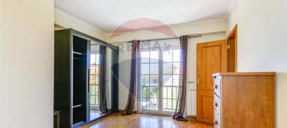 4 bedrooms House in Rio de Mouro, Portugal No. 31458 41