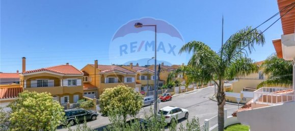 4 bedrooms House in Rio de Mouro, Portugal No. 31458 43