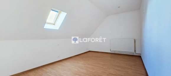 4 bedrooms House in Saint-Gobain, France No. 239986 7