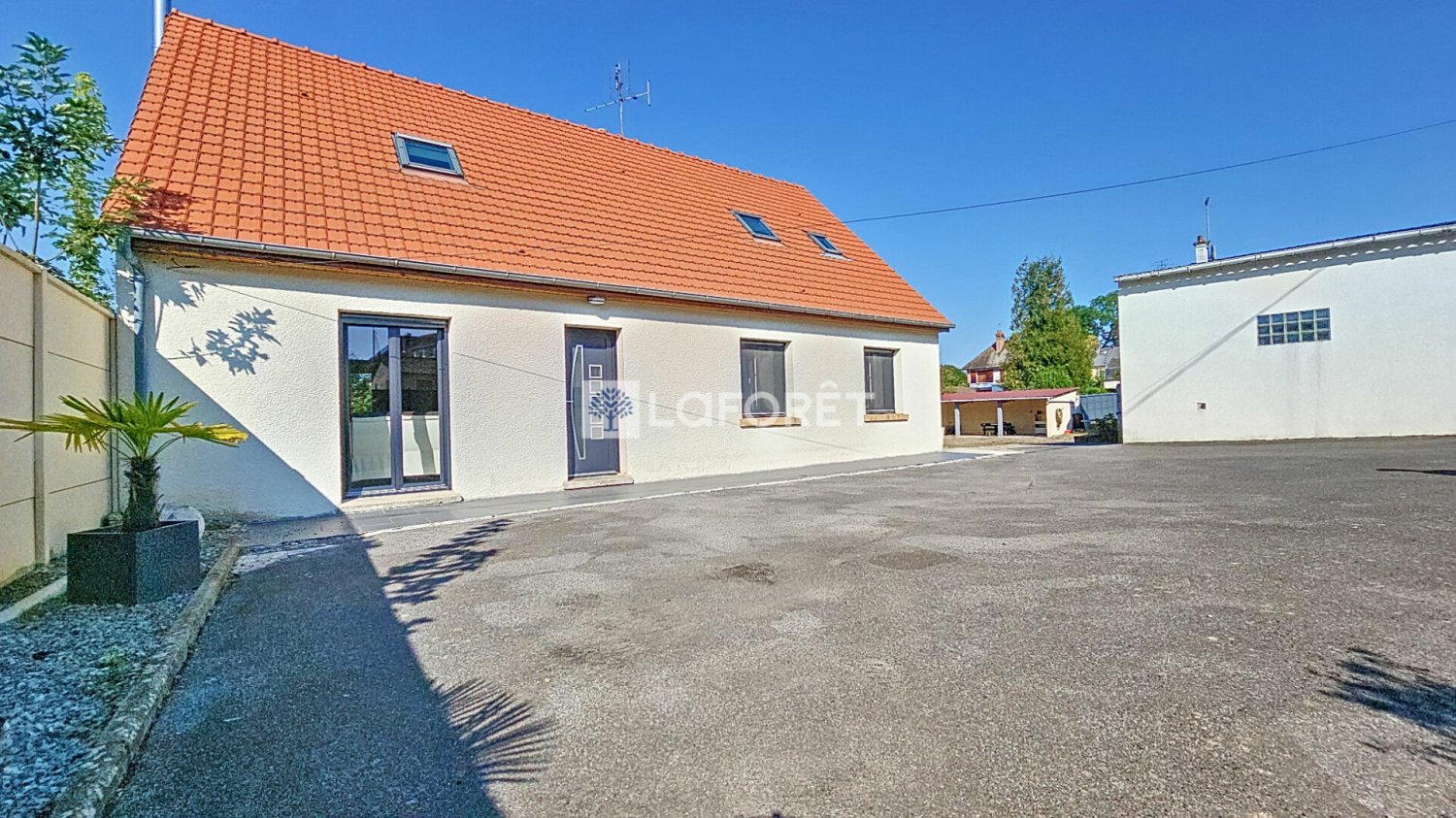 4 bedrooms House in Saint-Gobain, France No. 239986