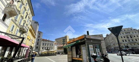 7m² Commercial property in Trieste, Italy No. 264725 4