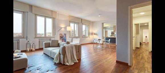 Apartamento de 8 habitaciónes en Mantua, Italy No. 244670 9