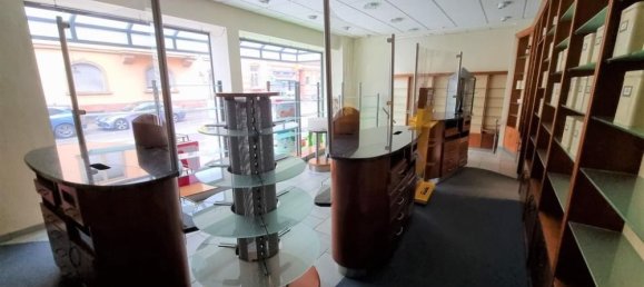 Edifício de 9 divisões em Pirmasens, Germany N.º 65783 15