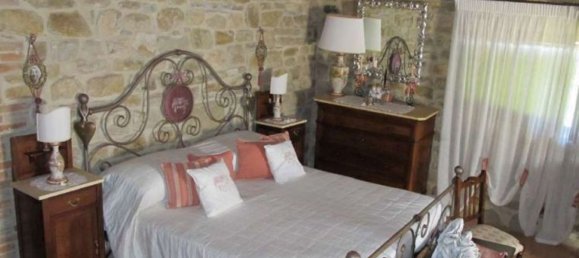 20 rooms Villa in Gubbio, Italy No. 49943 36