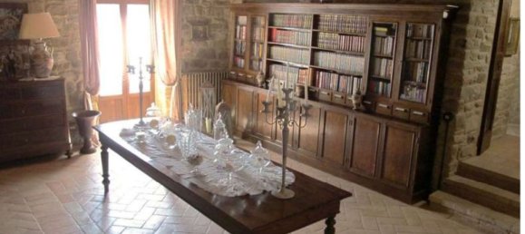 20 rooms Villa in Gubbio, Italy No. 49943 21