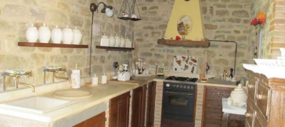 20 rooms Villa in Gubbio, Italy No. 49943 32