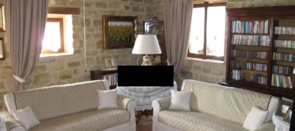 20 rooms Villa in Gubbio, Italy No. 49943 27