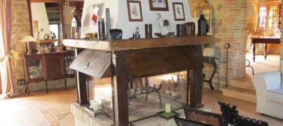 20 rooms Villa in Gubbio, Italy No. 49943 26